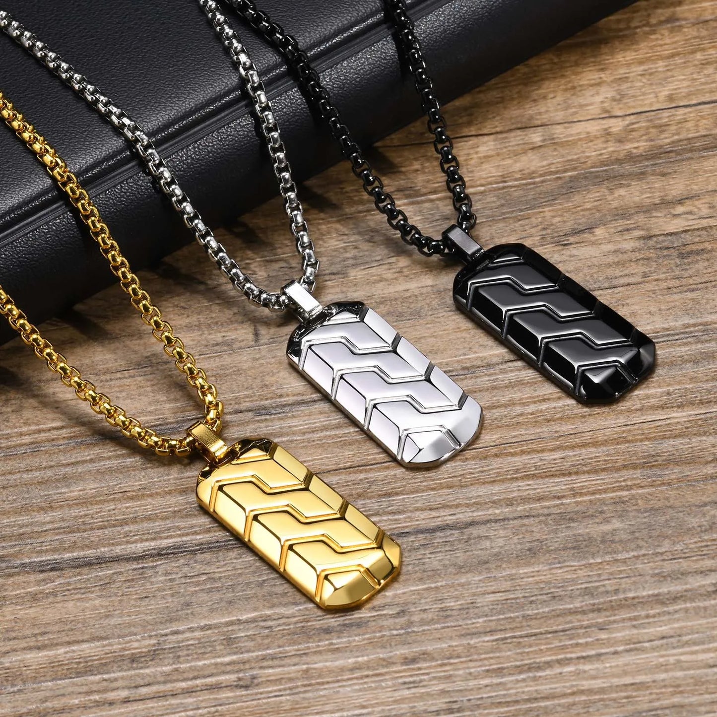 Cool Tire Pattern Necklaces for Men Boys, Stainless Steel Geometric Bar Pendant Collar, Punk Stylish Gifts for Him